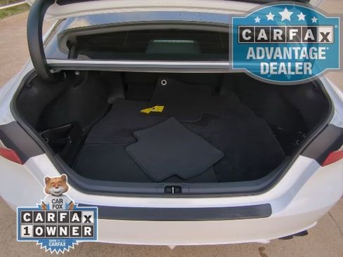 Used 2023 Toyota Camry SE image 18