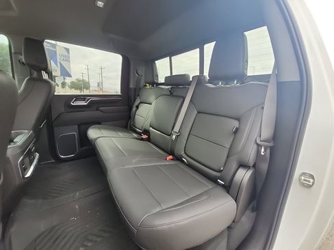 Used 2025 Chevrolet Silverado 2500 LTZ w/ LTZ Plus Package image 8