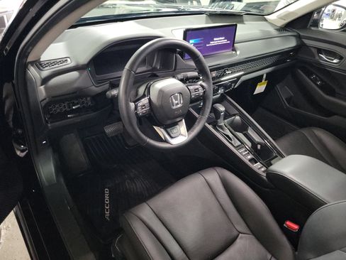 Used 2026 Honda Accord Touring image 18