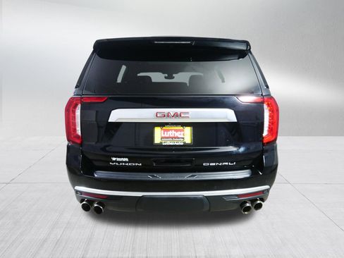 Used 2022 GMC Yukon Denali image 6