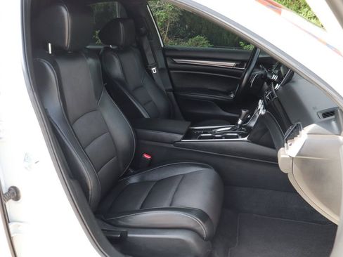 Used 2021 Honda Accord Sport image 37