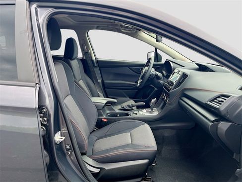 Used 2021 Subaru Crosstrek 2.0i Premium w/ Moonroof Package image 29