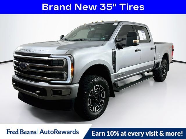 Used 2023 Ford F250 Platinum AWD/4WD image 3