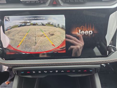 New 2026 Jeep Cherokee Limited AWD/4WD image 26