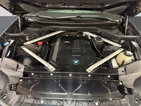 Used 2019 BMW X7 xDrive40i w/ Premium Package AWD/4WD image 27