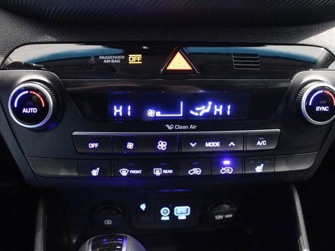 Used 2021 Hyundai Tucson Sport w/ Cargo Package image 7