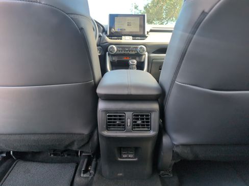 Used 2025 Toyota RAV4 XLE Premium AWD/4WD image 30