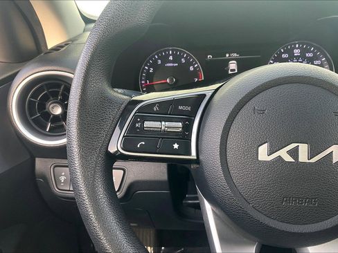 Used 2024 Kia Forte LXS image 23