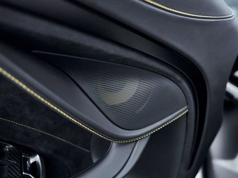 Used 2021 McLaren 720S image 38