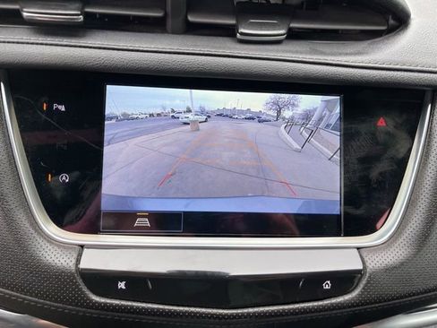 Used 2024 Cadillac XT5 Premium Luxury image 11