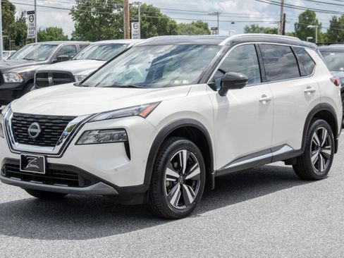 Used 2023 Nissan Rogue SL w/ SL Premium Package AWD/4WD image 7