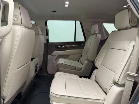 Used 2021 GMC Yukon Denali RWD image 16