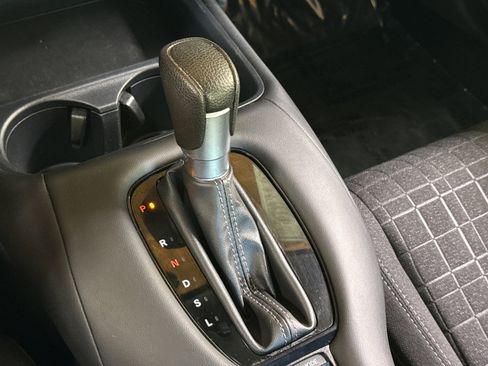 Used 2023 Honda HR-V LX image 18