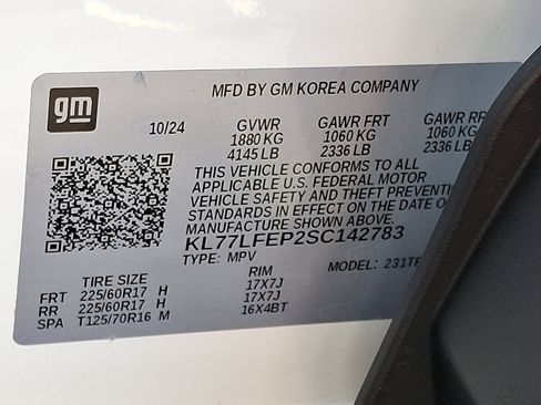 Used 2025 Chevrolet Trax LS image 27