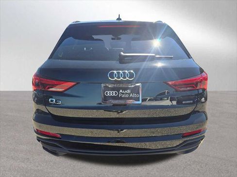 New 2025 Audi Q3 2.0T Premium image 4