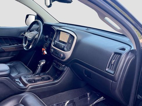 Used 2022 GMC Canyon Denali AWD/4WD image 29