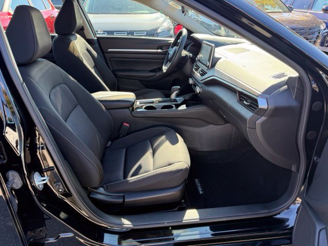 Certified 2023 Nissan Altima 2.5 SV FWD image 33