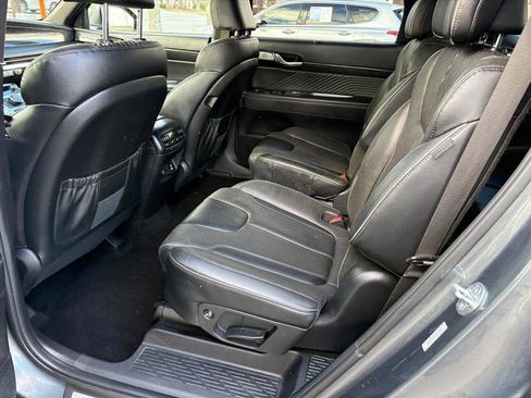 Used 2023 Hyundai Palisade Calligraphy image 19