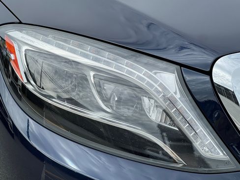 Used 2015 Mercedes-Benz S 550 Sedan image 11