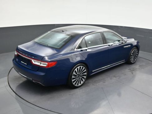 Used 2017 Lincoln Continental Black Label w/ Rear-seat Package image 21