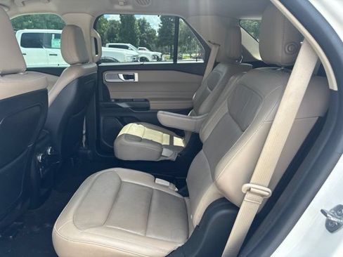 Used 2020 Ford Explorer Limited AWD/4WD image 10