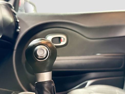 Used 2019 Kia Soul + image 17