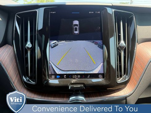 Certified 2023 Volvo XC60 B5 Plus w/ Climate Package AWD/4WD image 34