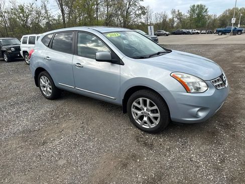 Used 2011 Nissan Rogue SV w/ SL Pkg AWD/4WD image 6