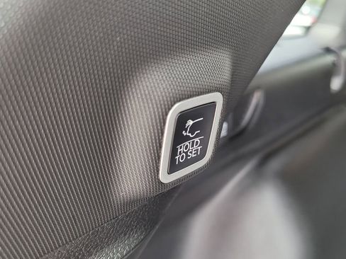 New 2025 Jeep Grand Cherokee Limited w/ Trailer Tow Package image 9