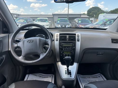 Used 2007 Hyundai Tucson SE FWD image 9