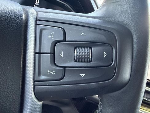 Used 2023 GMC Sierra 1500 SLE AWD/4WD image 18