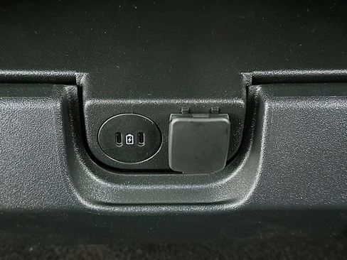 Used 2025 Ford F150 XLT w/ Equipment Group 301A Standard RWD image 12