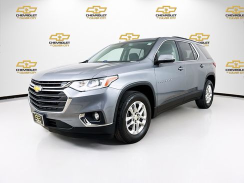 Used 2019 Chevrolet Traverse LT FWD image 3