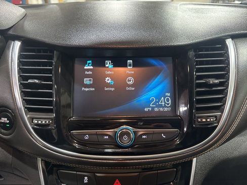 Used 2017 Chevrolet Trax Premier image 21