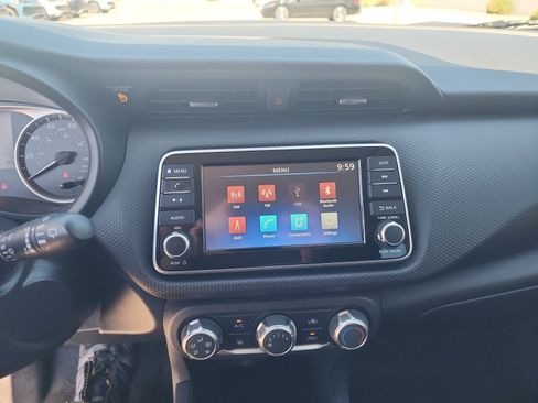 Used 2024 Nissan Kicks S FWD image 12