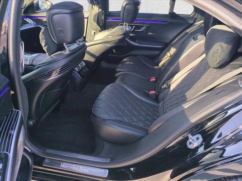 Used 2023 Mercedes-Benz S 580 4MATIC Sedan image 21