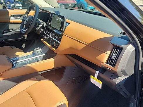 New 2025 Nissan Pathfinder Platinum w/ Cargo Package image 37