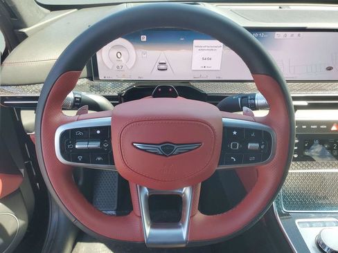 Used 2025 Genesis GV80 3.5T e-SC AWD/4WD image 17