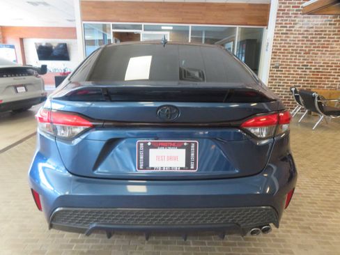 Used 2022 Toyota Corolla XSE FWD image 5