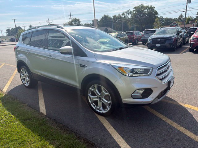 Used 2019 Ford Escape Titanium FWD image 3