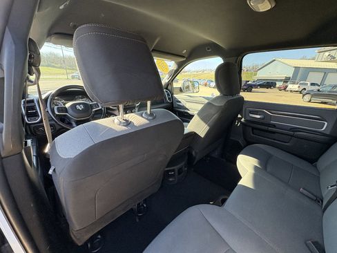 Used 2021 RAM 2500 Big Horn image 18