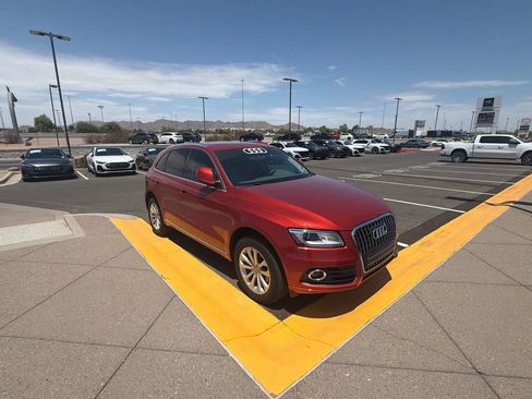 Used 2014 Audi Q5 2.0T Premium Plus w/ Premium Plus Package AWD/4WD image 2