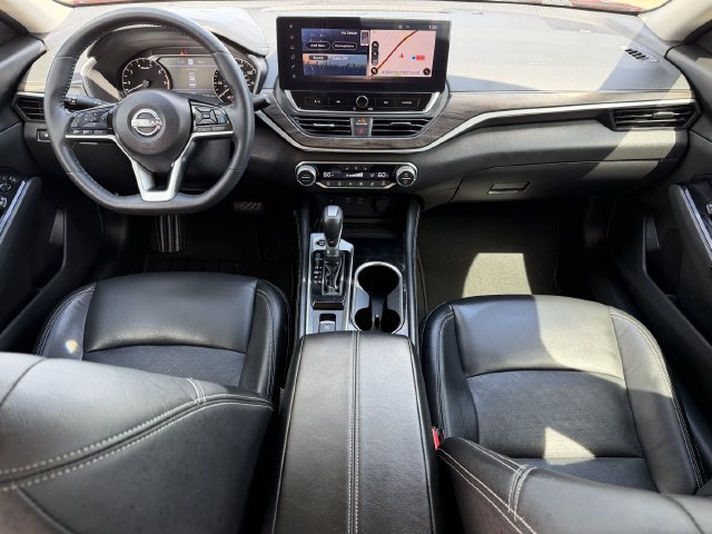 Used 2023 Nissan Altima 2.5 SL FWD image 10