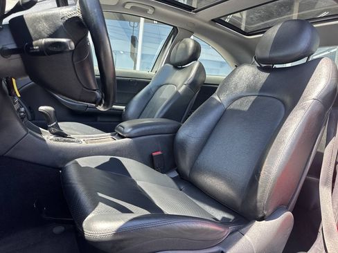 Used 2003 Mercedes-Benz C 230 Coupe image 24