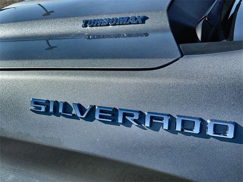 New 2026 Chevrolet Silverado 1500 LT image 9