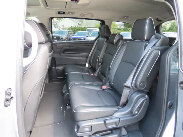 New 2027 Honda Odyssey Touring image 14