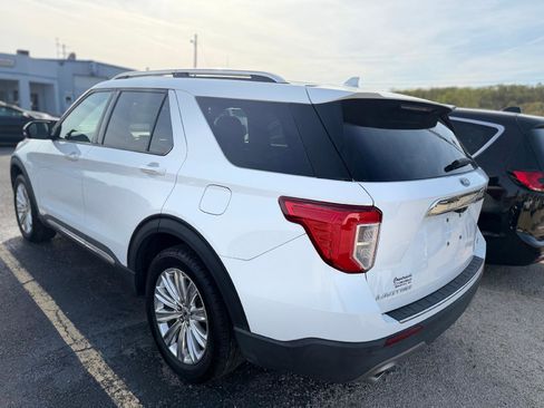 Used 2020 Ford Explorer Limited AWD/4WD image 3