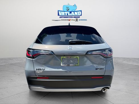 New 2027 Honda HR-V Sport image 4