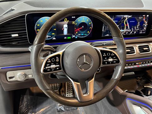 Used 2020 Mercedes-Benz GLS 580 4MATIC image 15