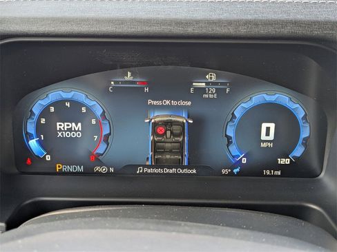 New 2025 Ford Bronco Outer Banks image 24